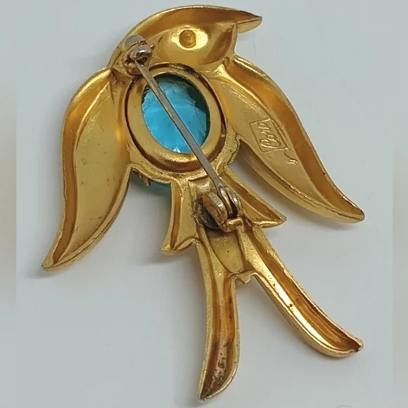 * vintage Coro Pegasus signed blue stone gold tone bird pin brooch - Picture 5 of 7
